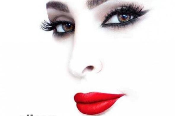 بالصورة: إليسا تطرح بوستر ثاني لألبوم "حالة حب"