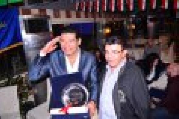 بالصور: رغم الانتقادات.. تكريم جمال سليمان وصناع "صديق العمر"