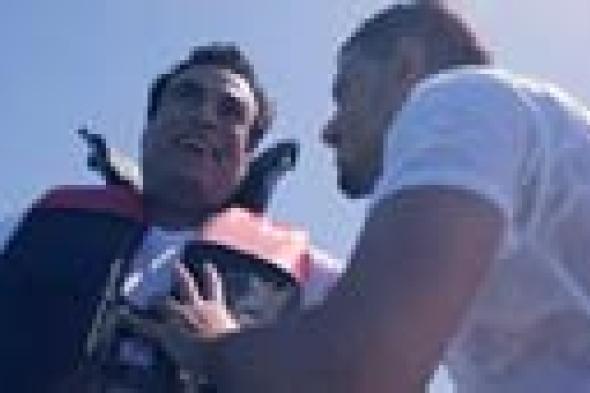 بالفيديو: "رامز قرش البحر" يُخرج جورج قرداحي عن وقاره