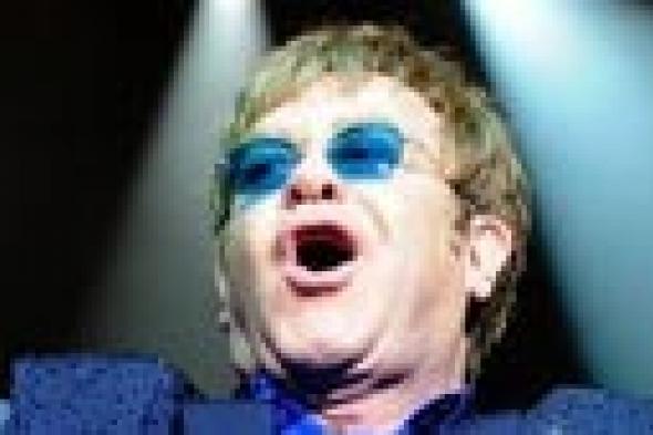 تقارير: اعتزال ألتون جون