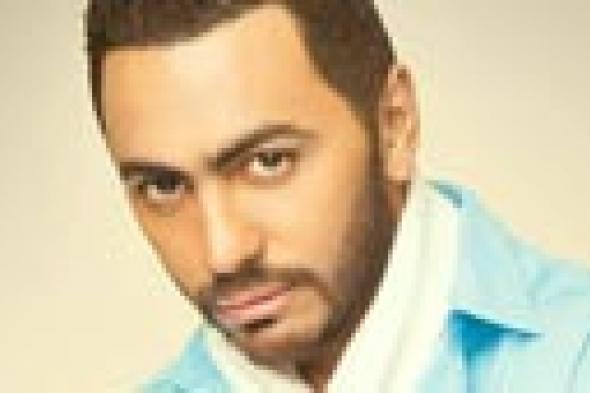 تامر حسني يطرح ألبومه الجديد بعد العيد