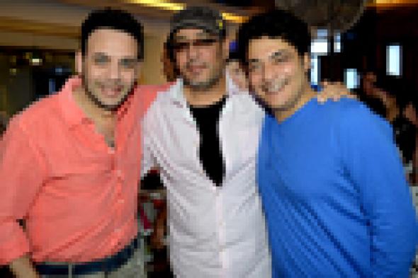 بالصور: حميد الشاعري وعلاء عبد الخالق ونجوم الفن في إفطار مصطفى قمر