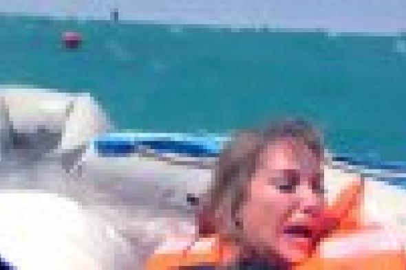 بالفيديو: رامز "غواص" ودموع نيكول سابا في الحلقة الأخيرة من "رامز قرش البحر"