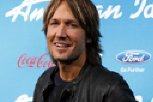 حفل كيث أوربان يتحول إلى كارثة بسبب جمهوره المخمور