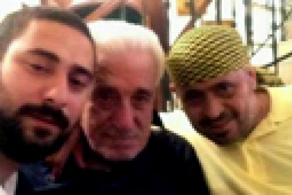 صورة: Selfie يجمع جورج وسوف بوالده