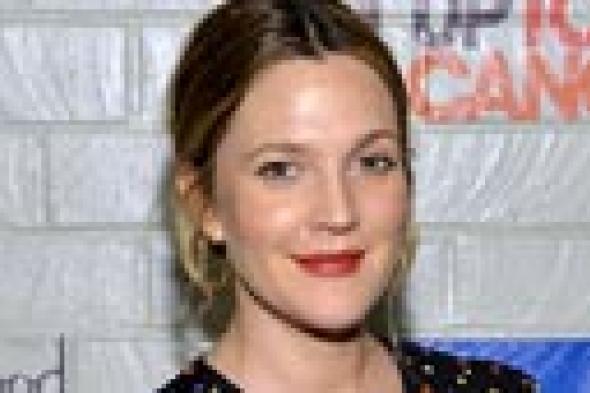 العثور على جثة اخت درو باريمور في سيارة بسان دييجو