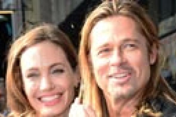 أنجلينا جولي تعترف: براد بيت مازال يرسل لي خطابات عاطفية