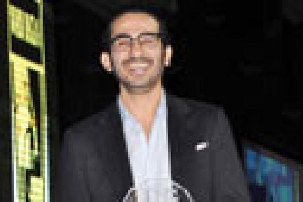 صورة: أحمد حلمي يكشف عن أيام طفولته للمرة الأولى