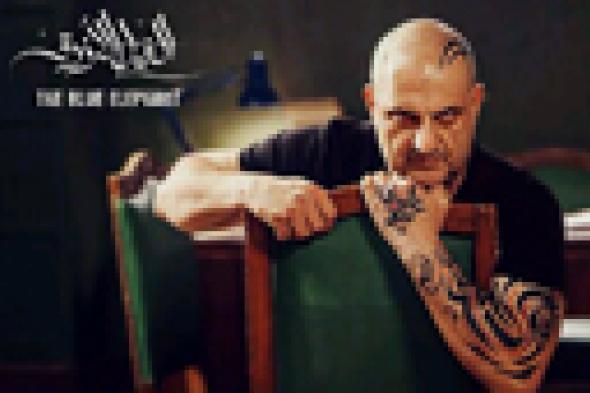 بالفيديو: ما سر مقاطعة خالد الصاوي لصور الـ Selfie؟