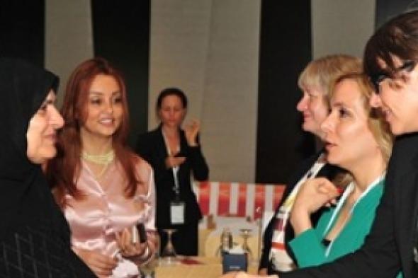 مجلس سيدات أعمال دبي يدعم قمة المرأة العربية في القيادة