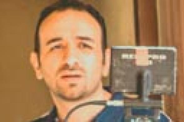 المخرج عمرو سلامة ضد نشر صور المتوفي على مواقع التواصل الاجتماعي