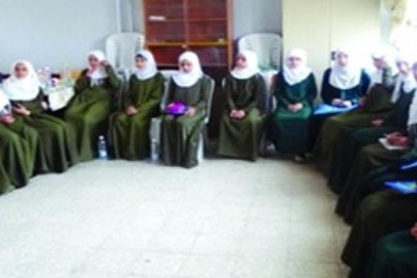 نساء اليمن يتفوقن في معدلات الإلمام بالقراءة والكتابة والعمر