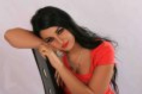 تامر أمين بالفيديو: "صافيناز لعبت لعبة حلوة"