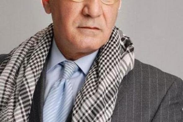 بالصورة: نجوم الفن يحتفلون بعيد ميلاد عزت أبو عوف