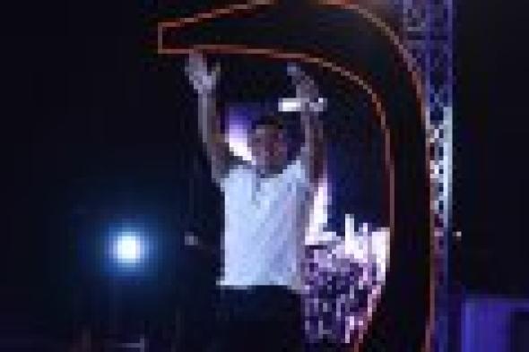 بالصور: الهضبة يُشعل "موسى كوست" ويقدم أغاني ألبومه الجديد لأول مرة