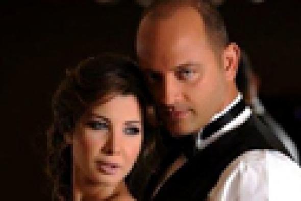 اسمع: نانسي عجرم تهدي هذه الأغنية لزوجها في عيد زواجهما السادس