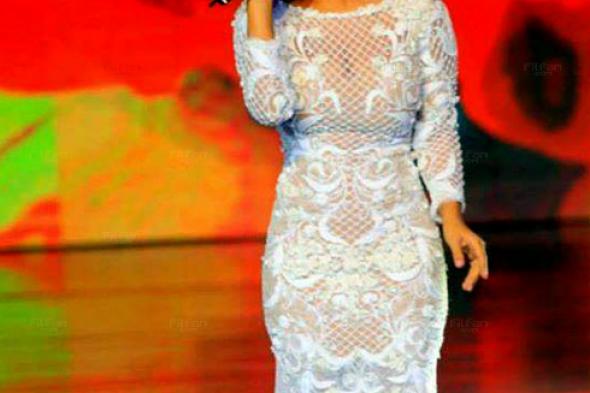 بالصور: هل ارتدت شيرين عبد الوهاب فستانا شفافا بالكامل في حفل الـ"موركس دور"؟