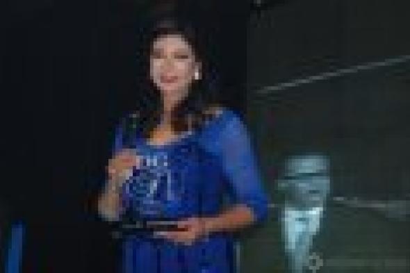 سوسن بدر بالفيديو: "انقطاع الكهرباء على قلبنا زي العسل"