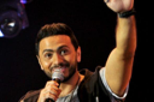 تامر حسني يزور الجامعة الكندية بالقاهرة قريبا.. والسبب؟