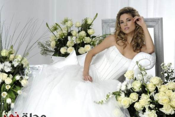 تطبيقات تساعد العروس على اختيار ثوب الزفاف
