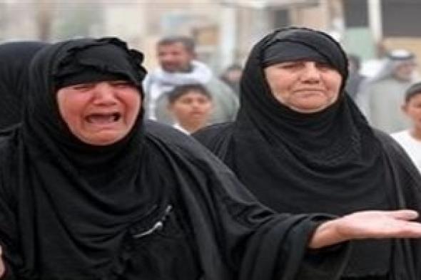 نساء فـي الظل