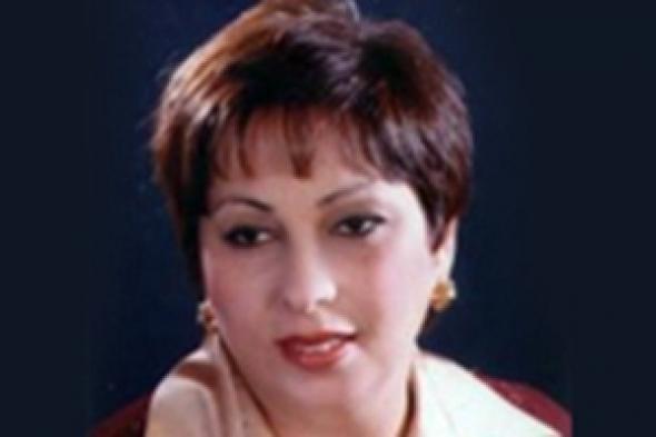 بطاقة المرأة وسهامها