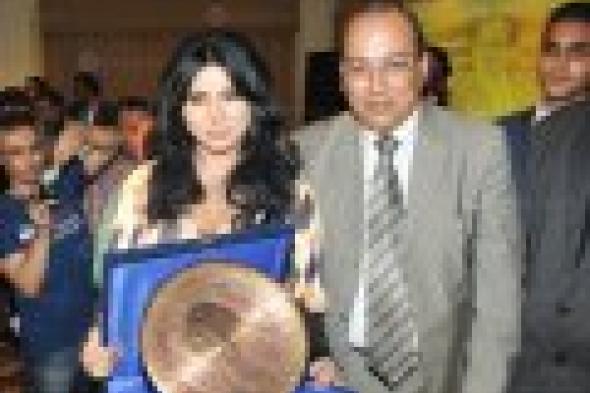 بالصور: تكريم مروى ومحمد لطفي في حفل تدشين حملة "شباب تحيا مصر"