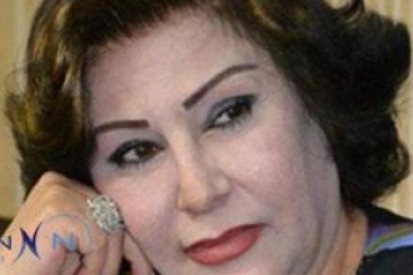 ابتسامة عريضة .. طعن في الظهر