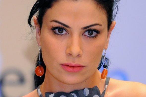 وفاة والد الفنانة الأردنية صبا مبارك