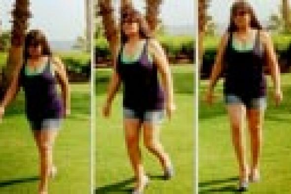 صورة: فيفي عبده تستعرض خسارتها لوزنها بـ "شورت"