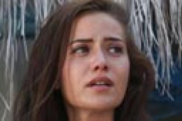 التركية "نجلاء" تشهد تحول "رامز قرش البحر" إلى حقيقة