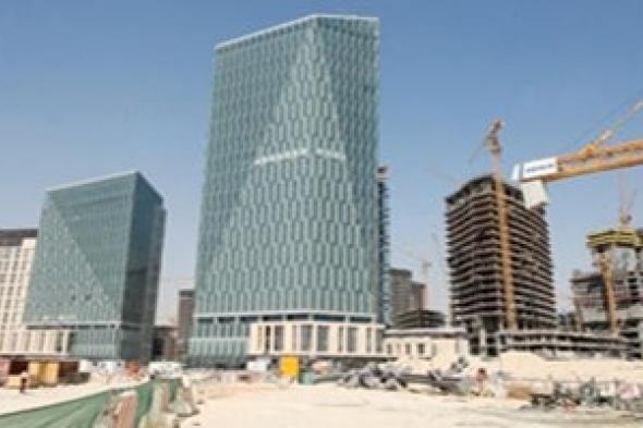 عقاريات: اشتراطات «العمل» تغيب المرأة عن الاستثمار في قطاع البناء والتشييد