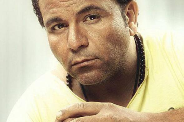 محمد فؤاد ينفي شائعات تأجيل ألبومه الجديد