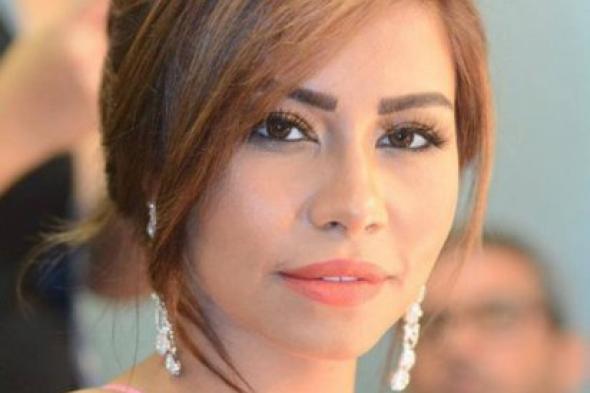 شيرين عبد الوهاب تدعو جمهورها لعدم الإساءة لشريف منير