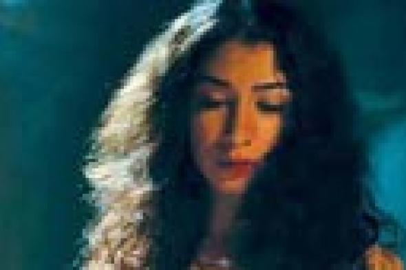 انتحار الفنانة السورية نجلاء الوزة شنقا