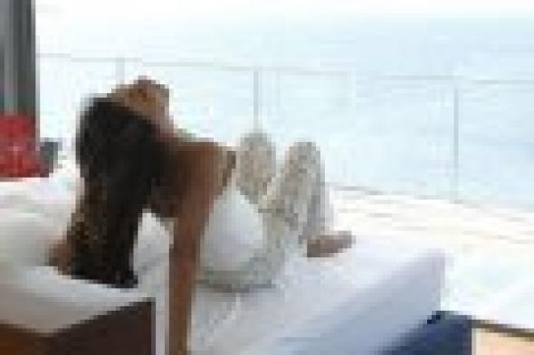 بالفيديو: إليسا تكشف عن فيديو كليب "حب كل حياتي"