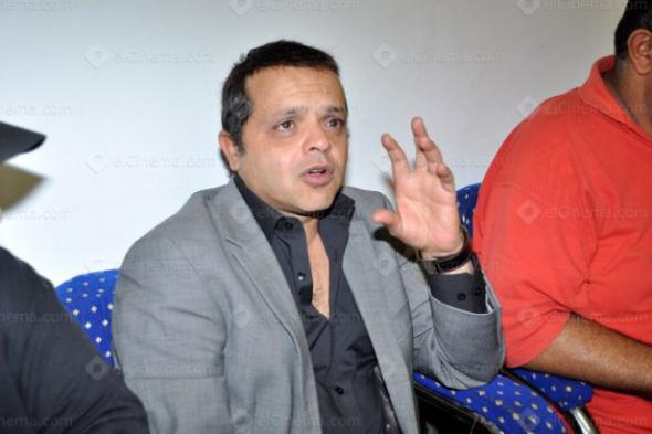 هنيدي مع روبي في "يوم ملوش لزمة" بأجازة منتصف العام