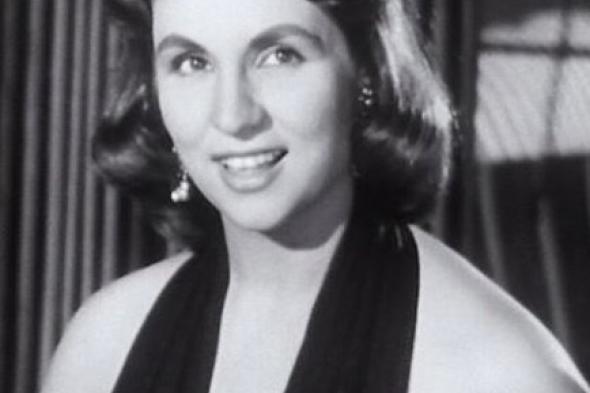 وفد فني مصري يشارك في تشييع جثمان صباح بكنيسة مار جرجس في بيروت