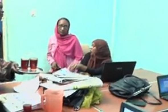 "ست الشاي".. كادحات بظروف قاسية