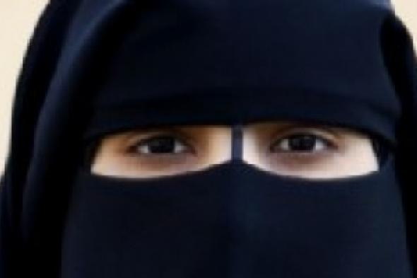 ذريعة حجاب المرأة!