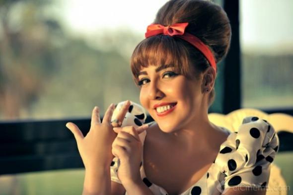 مي كساب لمنتقدي خطبتها من أوكا: "بحبه وهيكون أبو ولادي"!