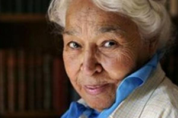 نوال السعداوي القاهرية القوية التي دخلت كتبها كل بيت