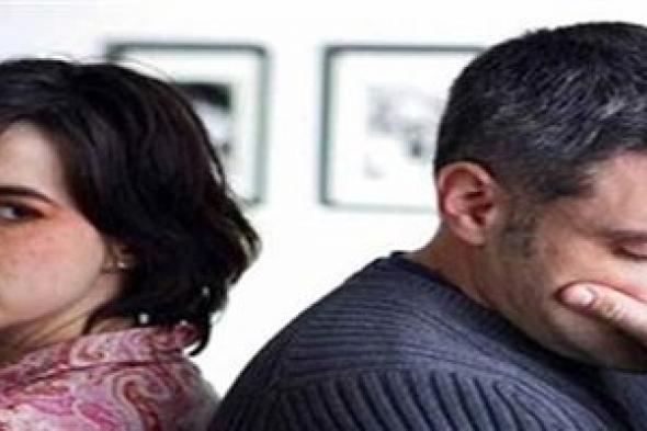 المرأة العاملة ليست ملزمة بالإنفاق مع زوجها على البيت