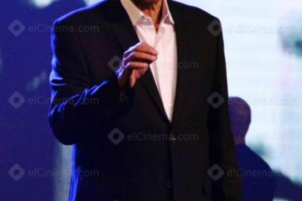 أحمد بدير: "أعطني مسرحًا وخبزًا أعطيك شعبًا"