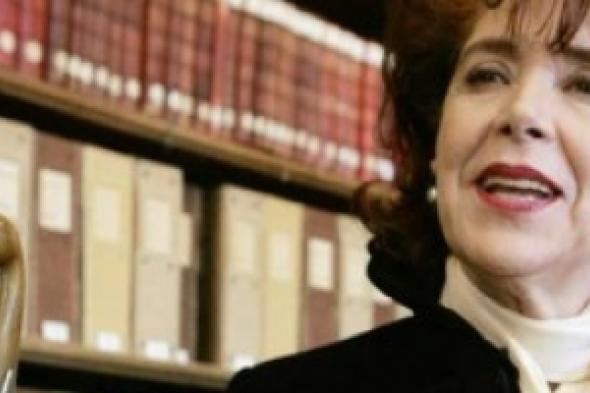 ﻿رحيل الأديبة الجزائرية آسيا جبار كاتبة «المقاومة» و»محامية النساء»