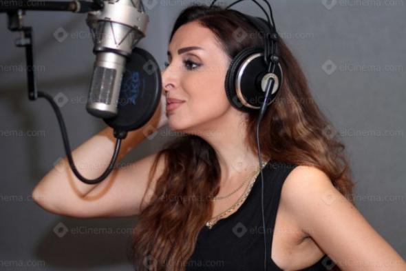 أنغام تطرح أغنية "ساندة عليك" في ليلة "عيد الحب"