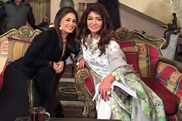 بالصورة: علا غانم ومنة فضالي في كواليس "سلسال الدم 2"