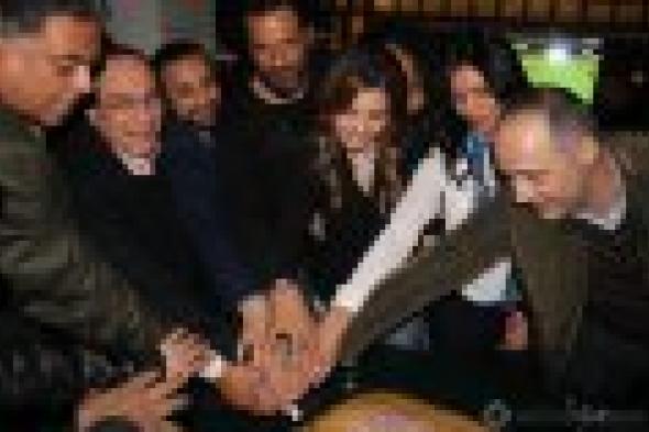 بالصور: حفل عشاء لصناع "عيون القلب" احتفالًا بانتهاء التصوير