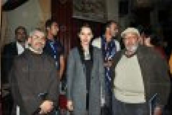 بالصور: خان وياسمين رئيس في ندوة "فتاة المصنع" بالكاثوليكي للسينما