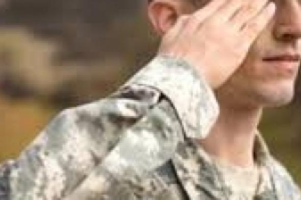 دراسة بريطانية: المرأة أكثر انجذابًا للرجل العسكري